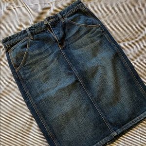Denim pencil skirt